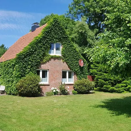 Gaestehaus Zur Alten Post Dornumersiel Eksteriør billede